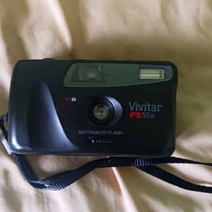 35MM VIVITAR CAMERA